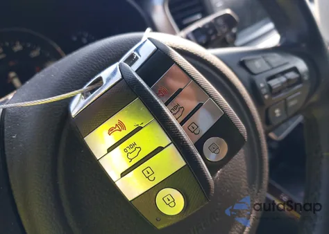 2017 Kia Sorento 3.3L Ex из США, поврежденный, VIN 5XYPHDA53HG336658